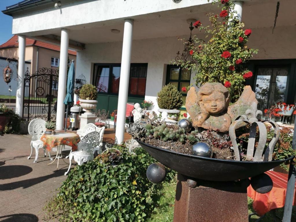 cafesahne u Pension Dranske Bagian luar foto