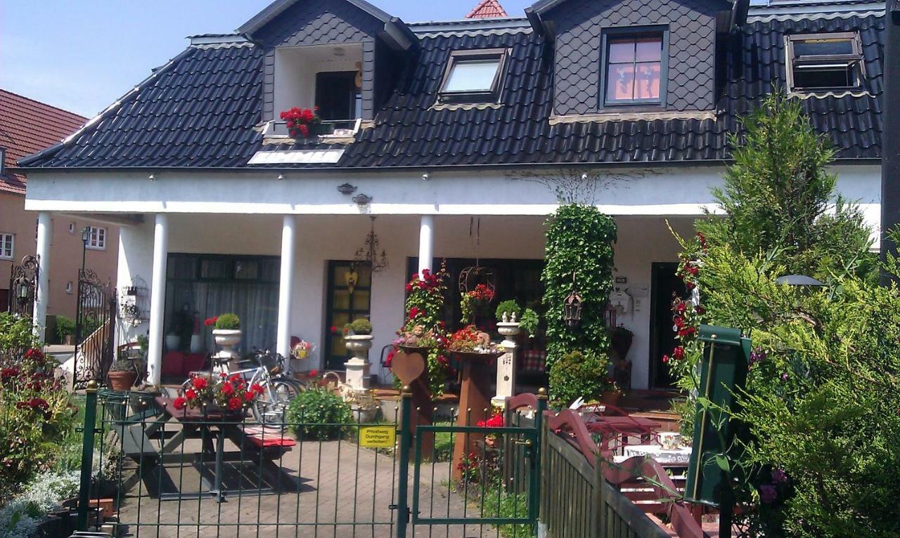 cafesahne u Pension Dranske Bagian luar foto